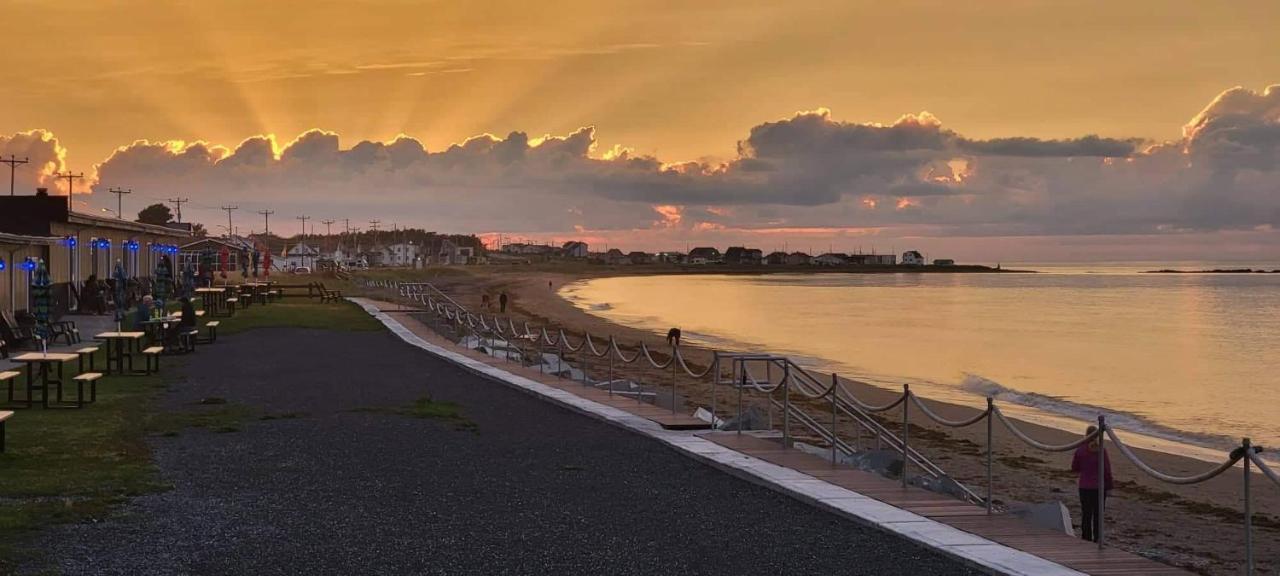 Manoir Sur Mer Sainte Anne-des-Chênes Zewnętrze zdjęcie